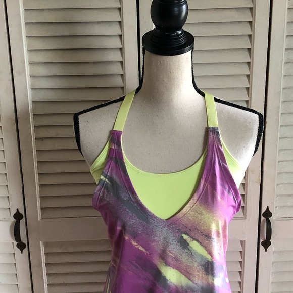 Oakley Purple Printed Energy Training Tank Top XS - Picture 2 of 8